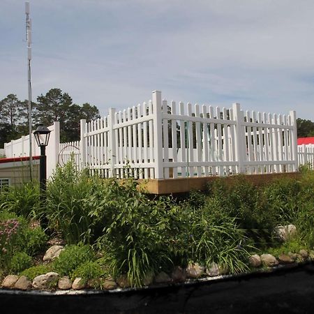Mackinac Lake Trail Motel Mackinaw City Oda fotoğraf